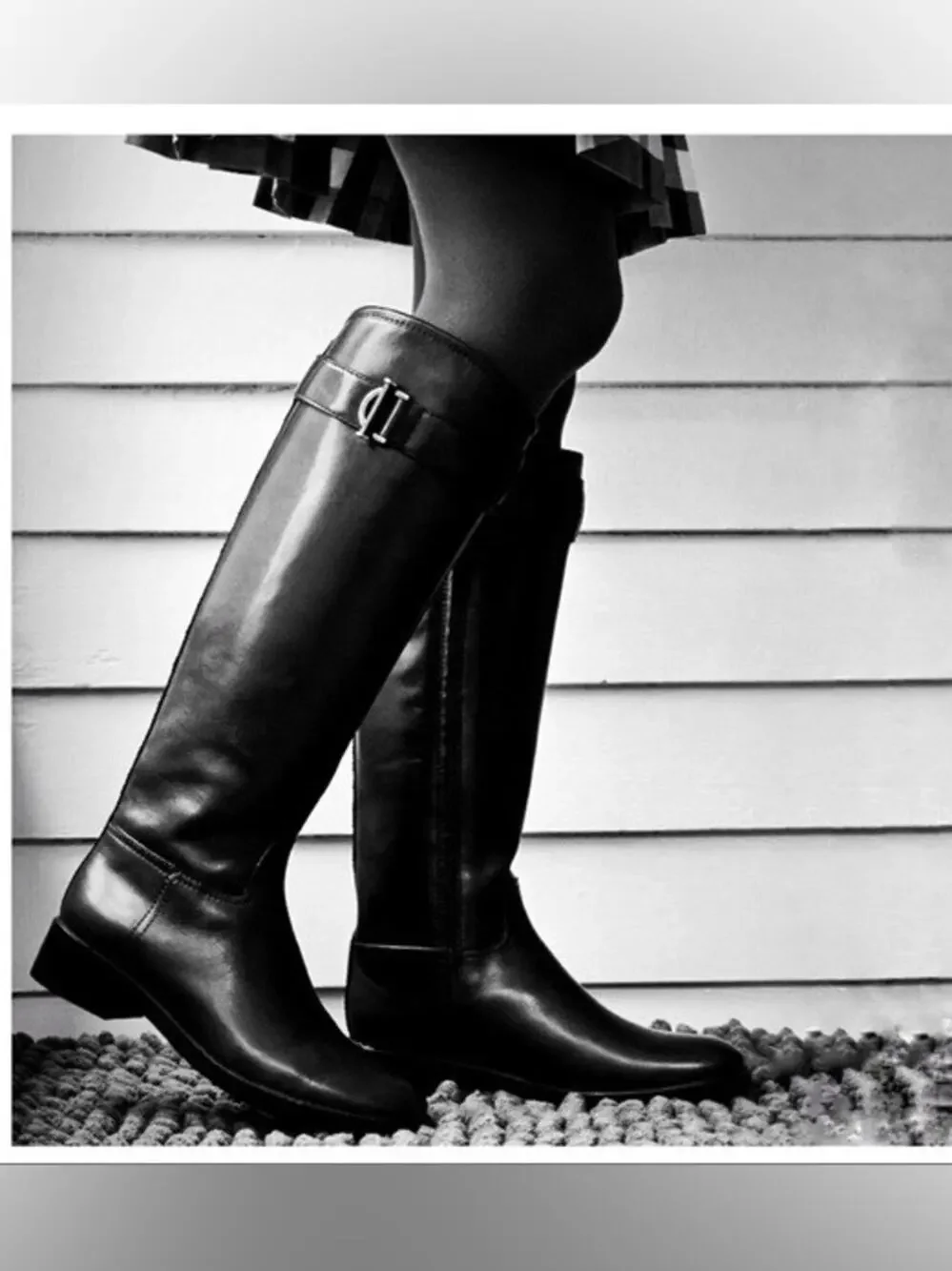 Tory Burch 'Grace' Boot Black Leather Size 9.5 riding twist lock